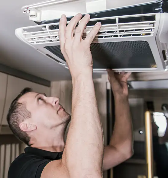  Professional Licensed And Insured Cleaners in Elyria, OH